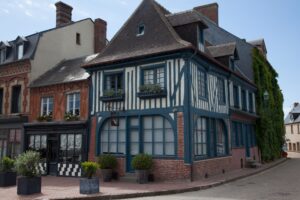 AdobeStock_210169812 Beaumont-en-Auge